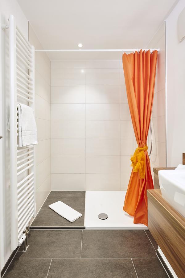 Hotel Goll Pforzheim-Niefern Ngoại thất bức ảnh