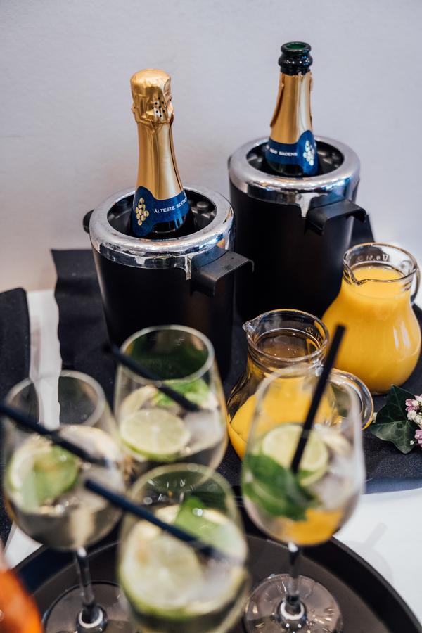 Hotel Goll Pforzheim-Niefern Ngoại thất bức ảnh