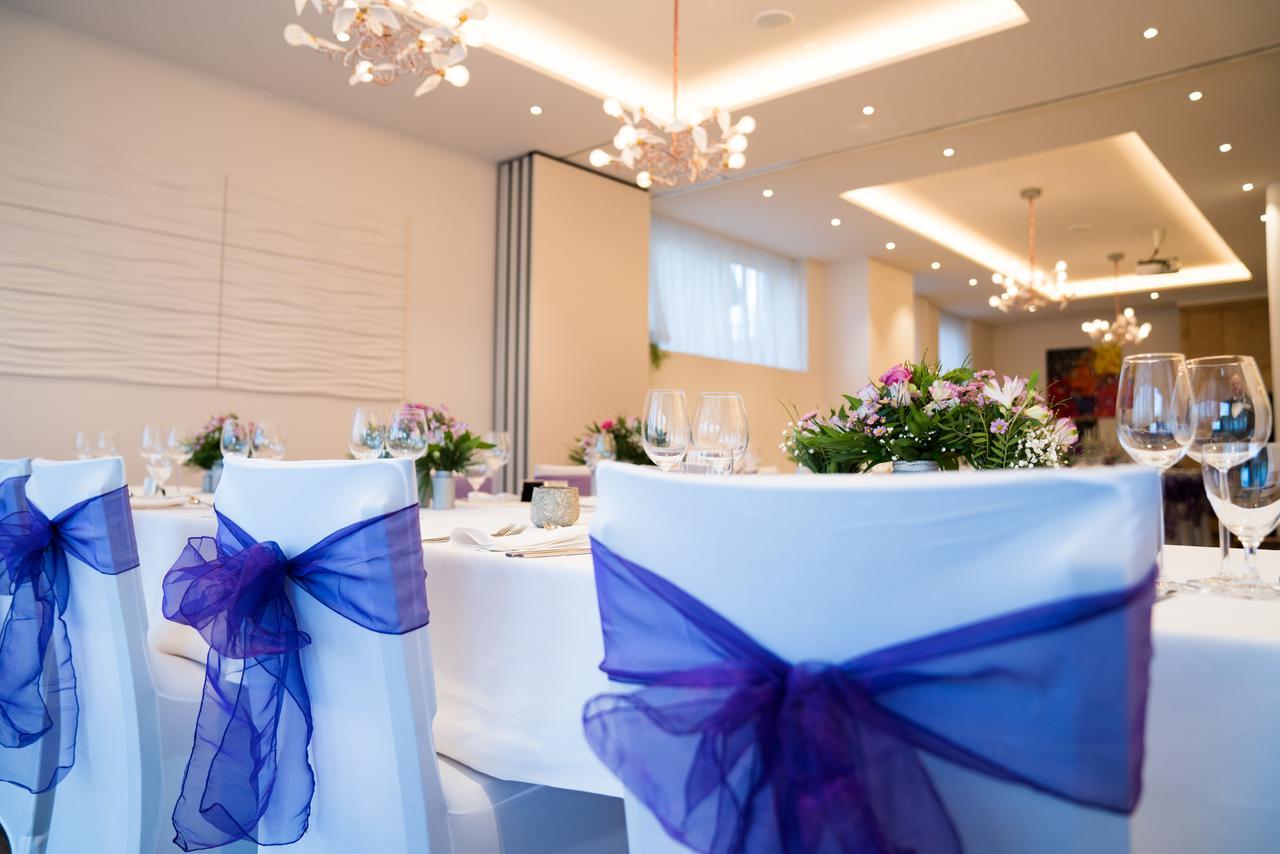 Hotel Goll Pforzheim-Niefern Ngoại thất bức ảnh