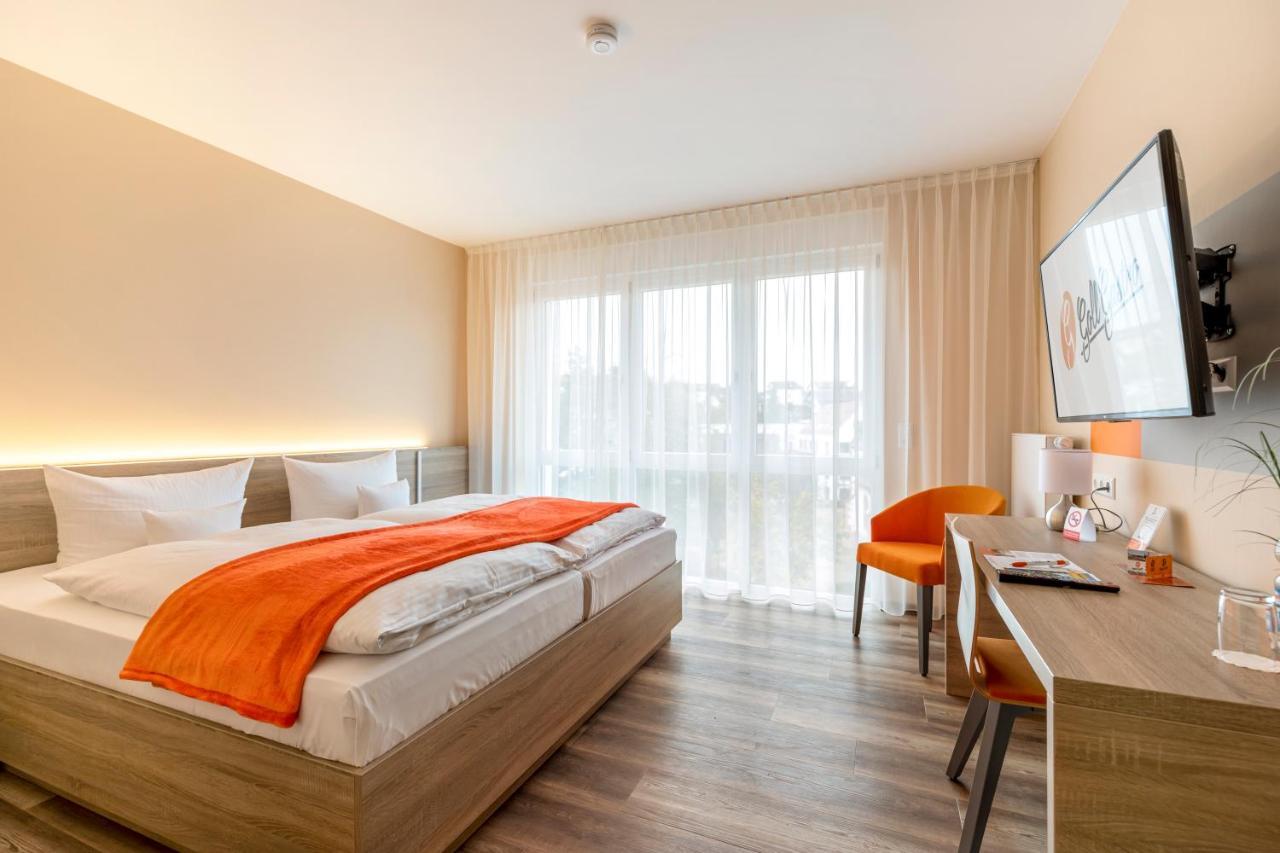 Hotel Goll Pforzheim-Niefern Ngoại thất bức ảnh